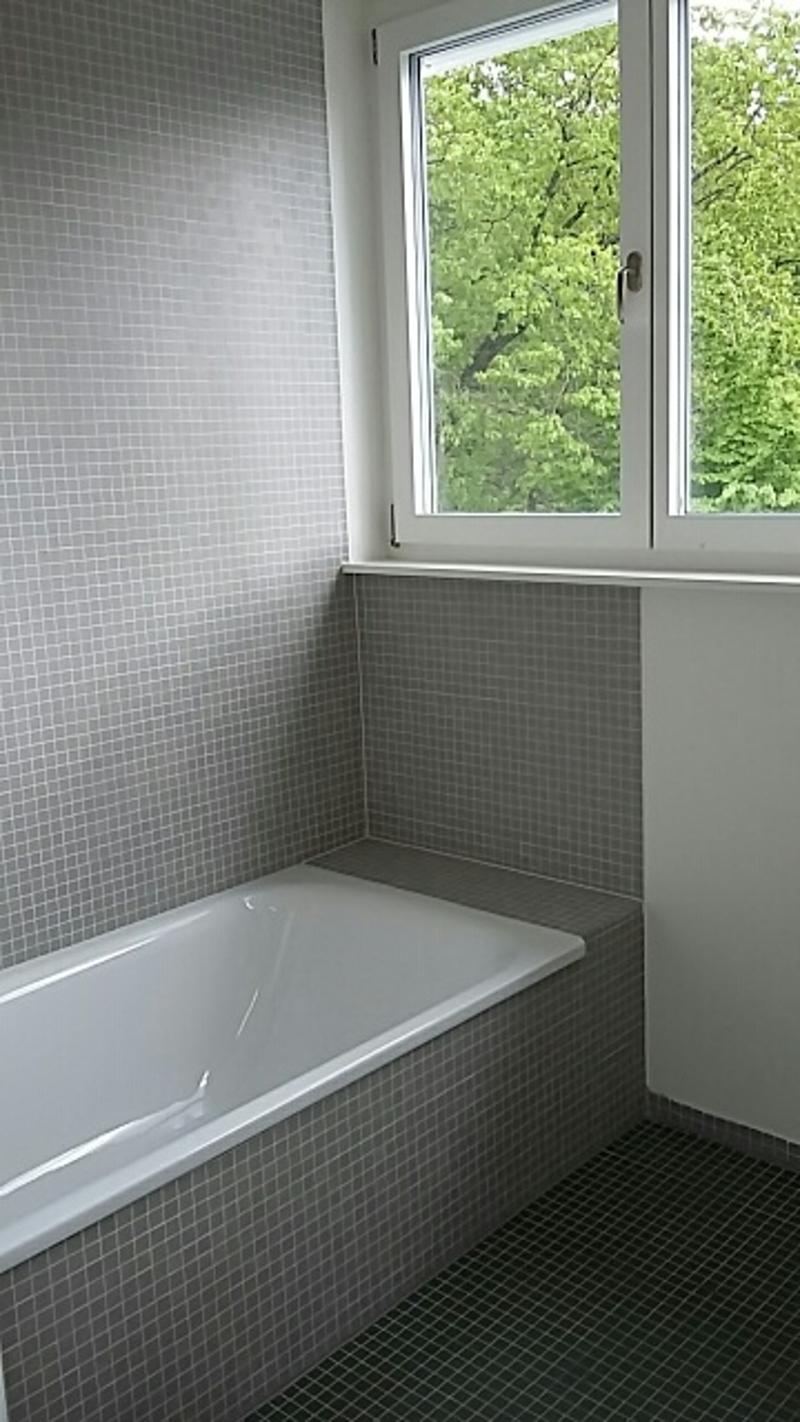 2. Bad mit Badewanne