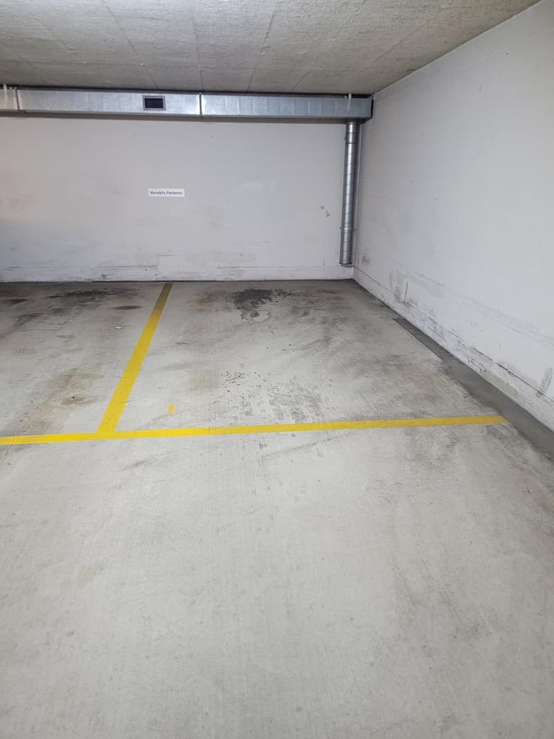 Tiefgaragen Einstellplatz (2)