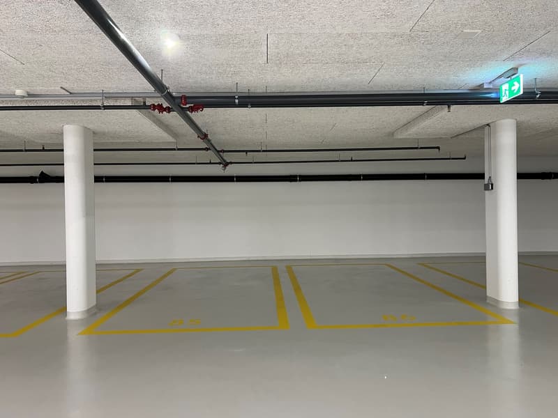 Tiefgaragen Einstellplätze (4)