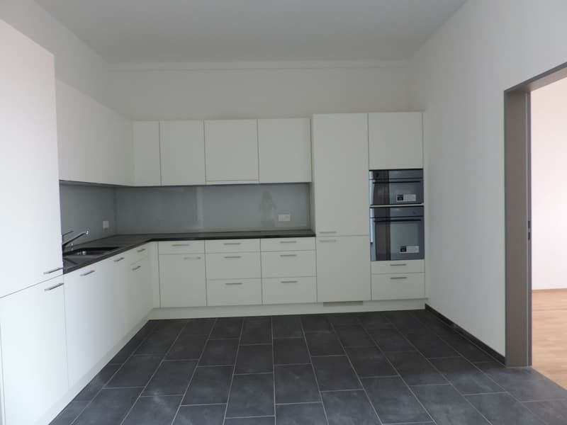 Bel appartement 2.5 pièces au 1er étage (2)