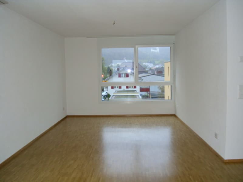 Appartement en attique de 3,5 pièces idéalement situé (5)