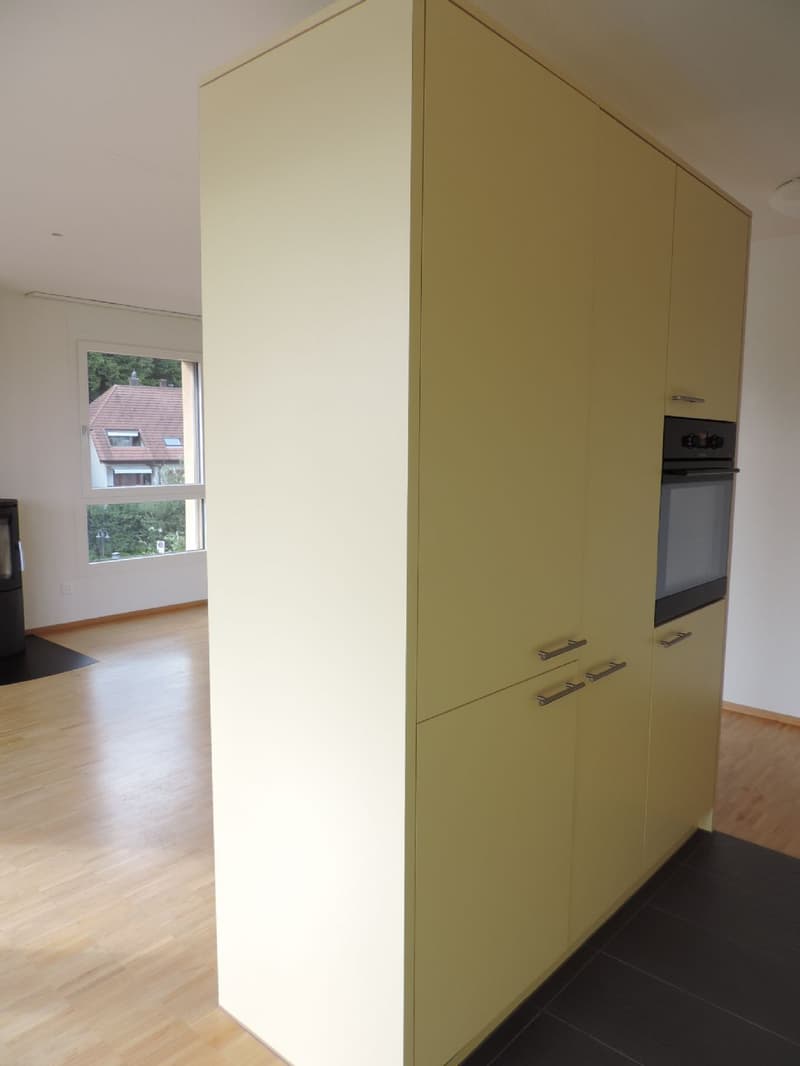 Appartement en attique de 3,5 pièces idéalement situé (9)