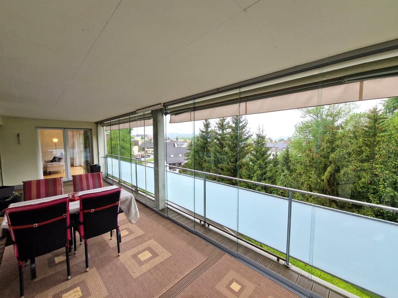 Attraktive 4.5-Zimmer-Wohnung mit Balkon und privatem Hobby-/Waschraum (24)