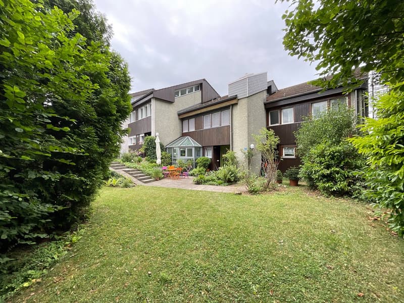 Attraktives 6.5-Reiheneinfamilienhaus mit unverbaubarer Aussicht (15)