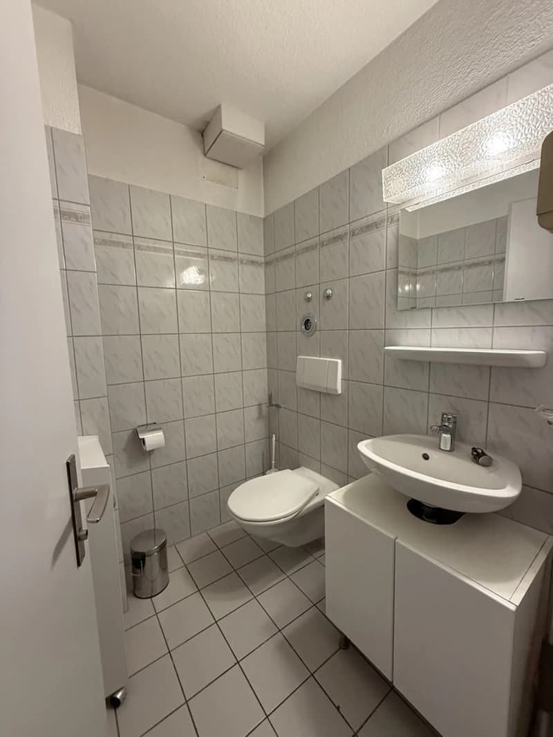 Ausgebaute Ladenfläche an Top-Lage in Uster ZH (9)