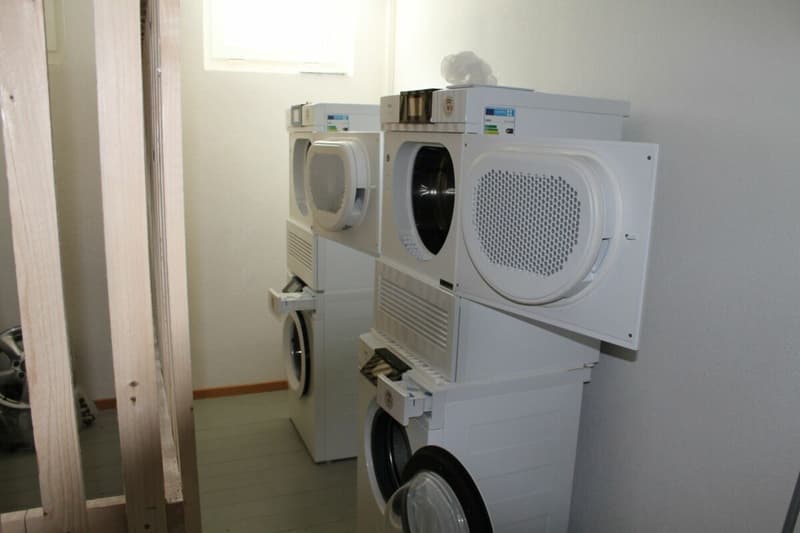 Solid construction, attractive rental potential, minimal effort (6)