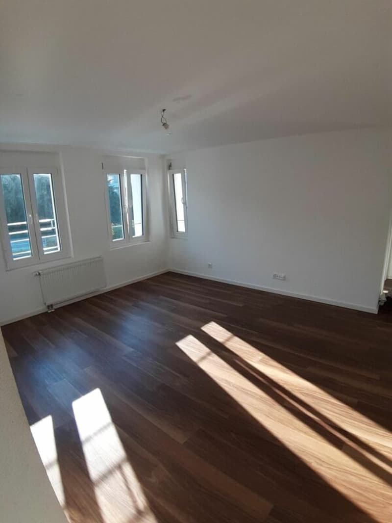 Design trifft Alltag - stilvolles Wohnen mit Terrasse (4)