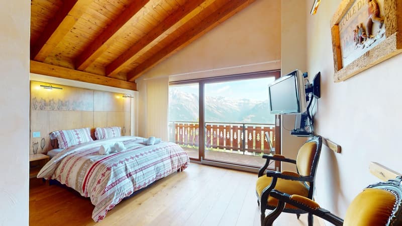 Stunning 5-Room Chalet with Pool and Panoramic Mountain Views in Nendaz (11)
