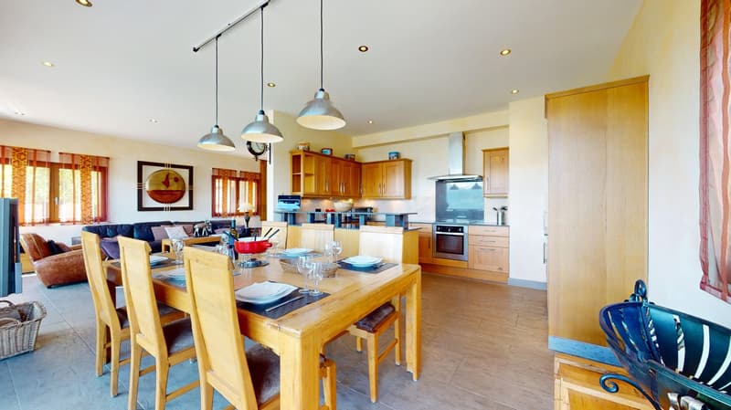 Stunning 5-Room Chalet with Pool and Panoramic Mountain Views in Nendaz (6)