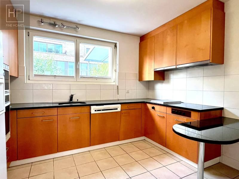 4.5 Zimmer Attika-Eigentumswohnung mit ausgebauten Raum und 2 AEHP (5)