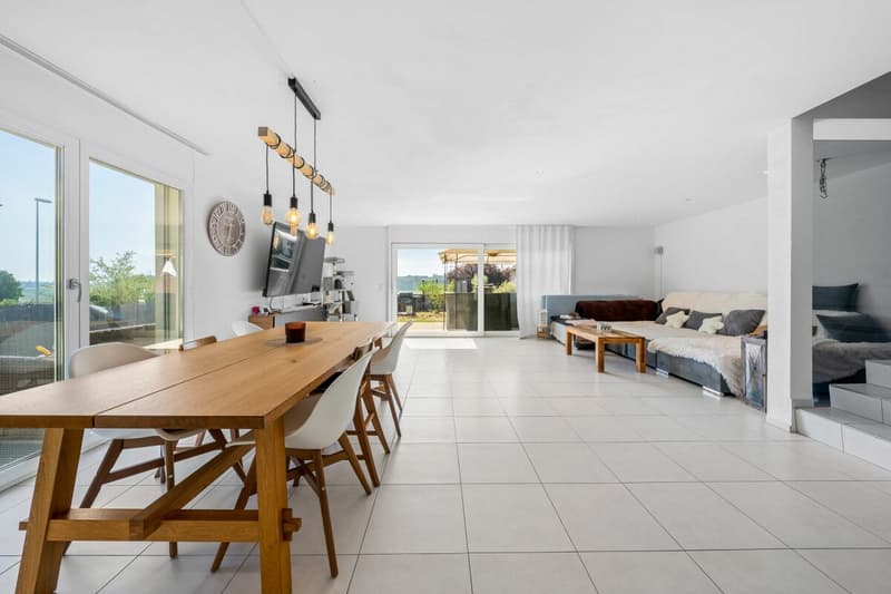 5.5 Zimmer Doppeleinfamilienhaus mit Aussicht (5)