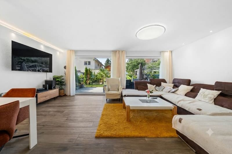 6.5 Zi Doppeleinfamilienhaus mit seperater 3.5 Zi Wohnung im DG (9)