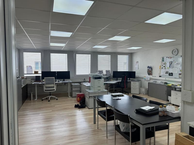 Helles Büro mit 70 m² im 2. OG in Egg – sofort verfügbar (7)