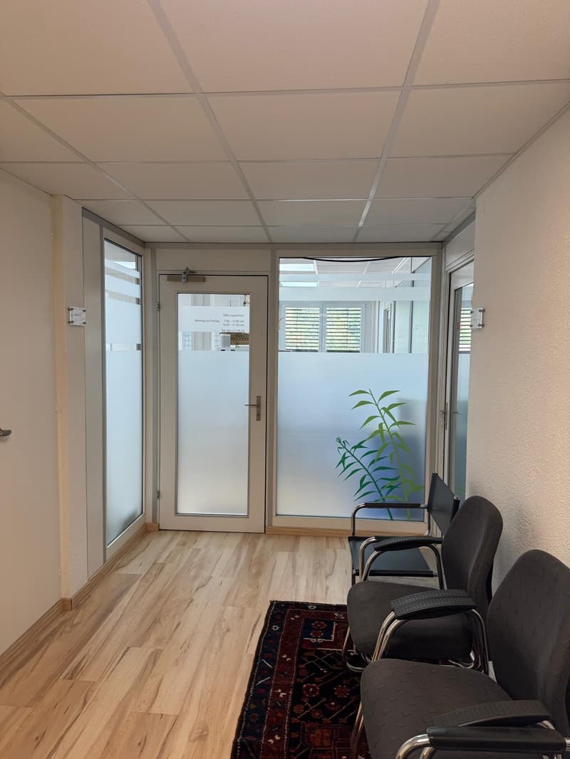 Helles Büro mit 70 m² im 2. OG in Egg – sofort verfügbar (1)