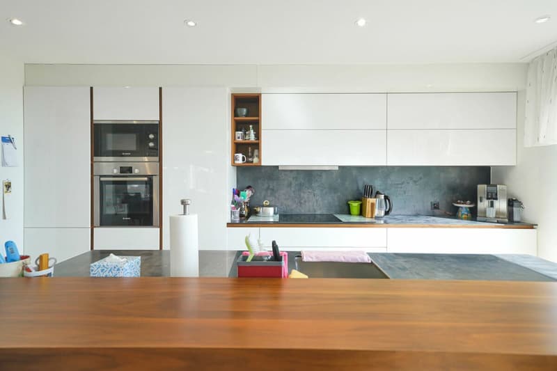 Modern, bright terrace apartment with large garden (5)