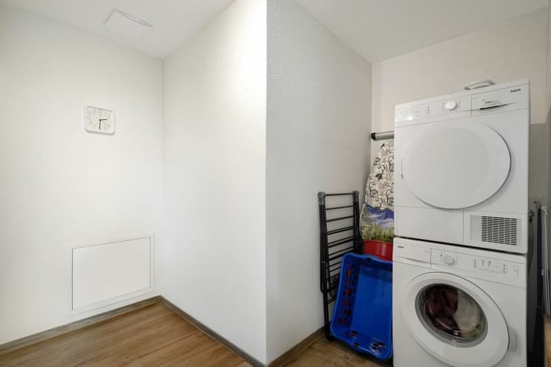 Modern, bright terrace apartment with large garden (6)