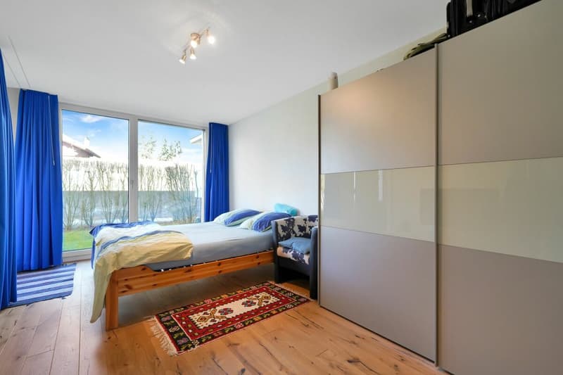 Modern, bright terrace apartment with large garden (10)