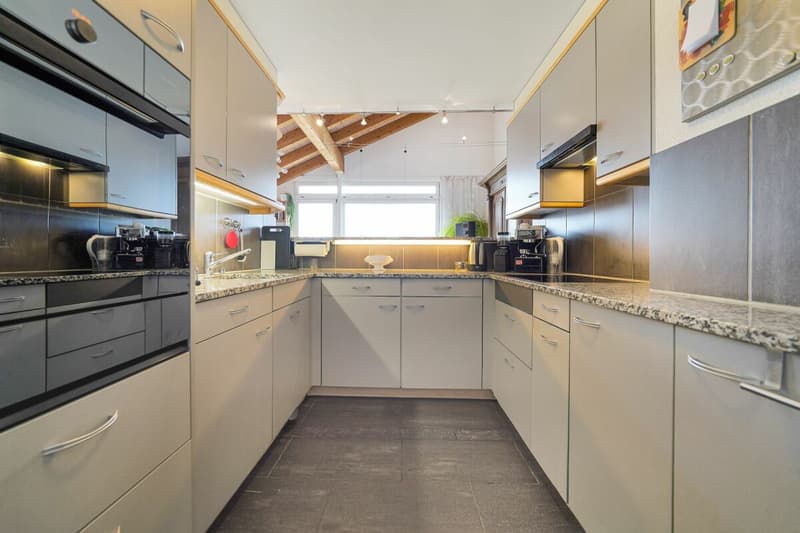 Appartement de rêve de 4,5 pièces au dernier étage dans un emplacement populaire à Ostermundigen (7)