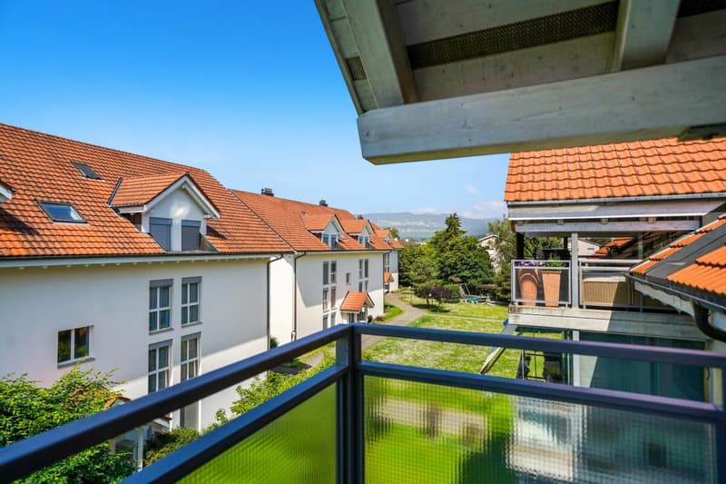 Spacious 5.5-room maisonette apartment in the heart of Studen (13)