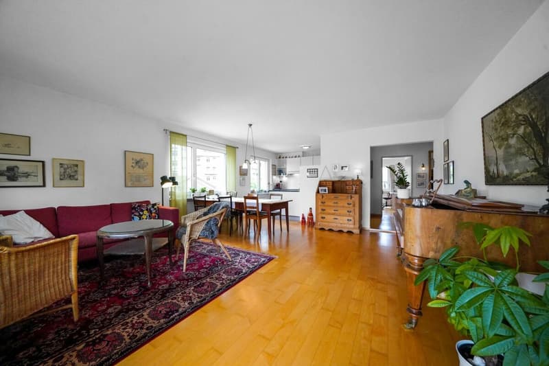 Bright 4.5-room apartment in a central location in Interlaken (6)