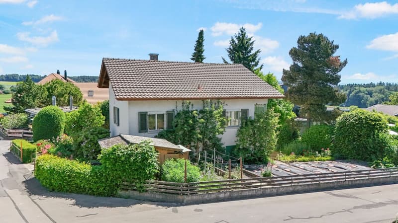 Casa unifamiliare a sé stante di 5 locali in una posizione ottimale a Meikirch (14)