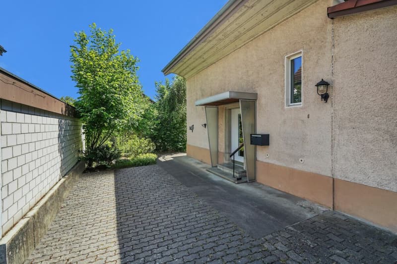 Maison de famille charmante et centrale avec jardin à Herzogenbuchsee (18)