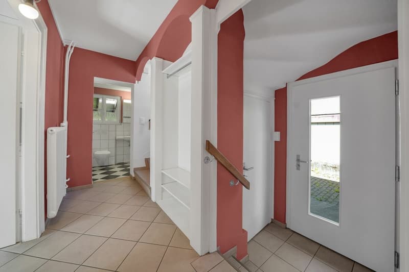 Maison de famille charmante et centrale avec jardin à Herzogenbuchsee (9)