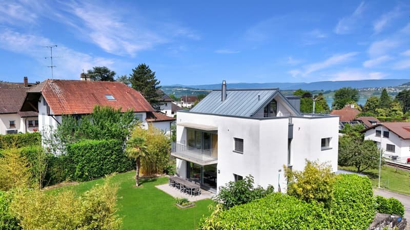 Sunny 5.5 room villa near the lake (1)