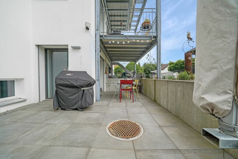 Brand new, modern 2.5 room apartment with garden share (10)