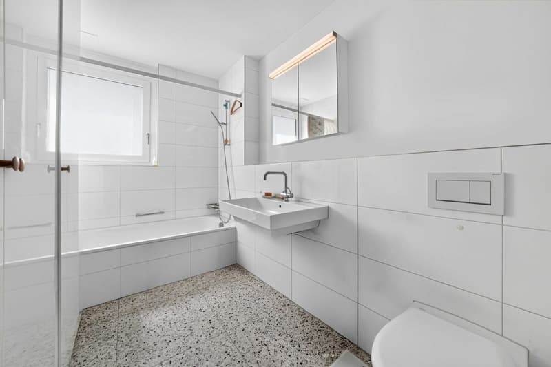 Neuwertige, moderne 4.5 Zimmerwohnung in Frauenkappelen (14)