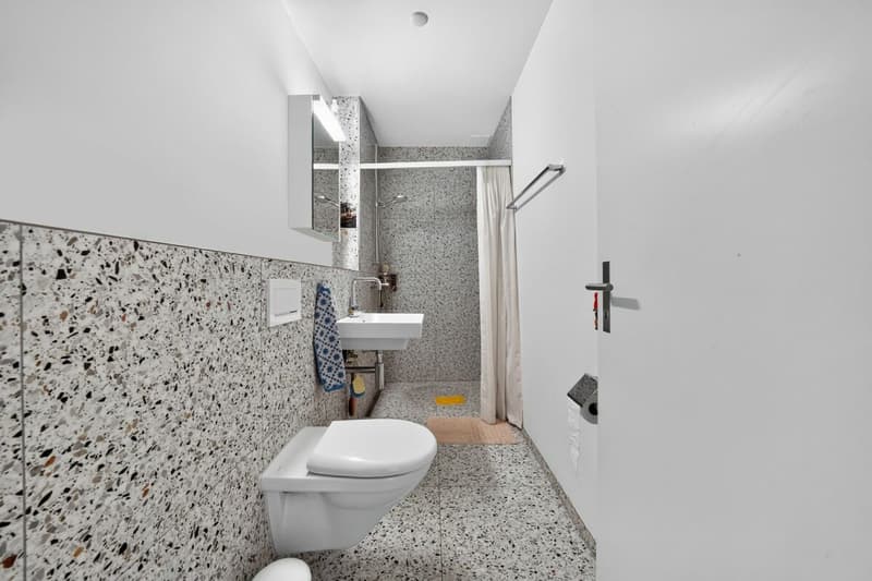 Neuwertige, moderne 4.5 Zimmerwohnung in Frauenkappelen (13)