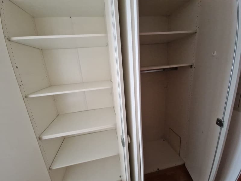 Beautiful 3-room apartment in the heart of the Eaux-vives neighborhood (2)