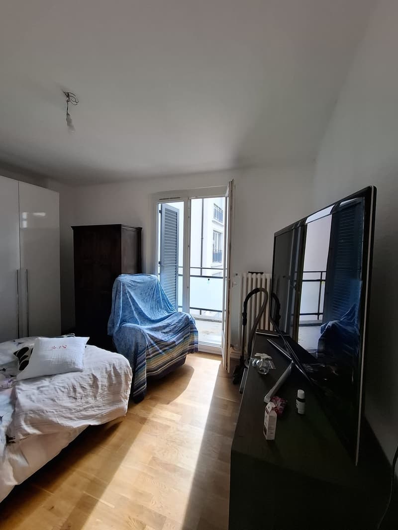 Charmant appartement de 2 pièces avec balcon au coeur des Eaux-vives en dernier étage (3)