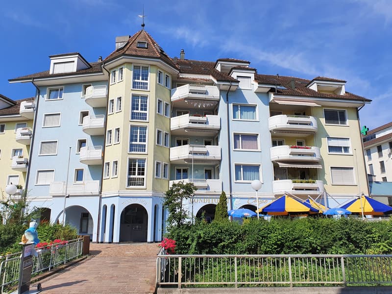 ALTERSWOHNUNG - Helle 3.5 Zimmer-Wohnung mit Balkon Richtung Südwest im Dorfkern beim Menzo Markt (17)
