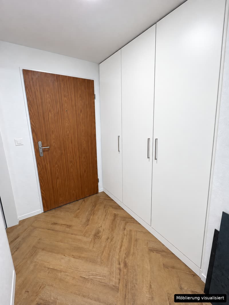Renovierte 4.5-Zimmer-Dachwohnung mit Cheminée, Lift und Weitblick (10)