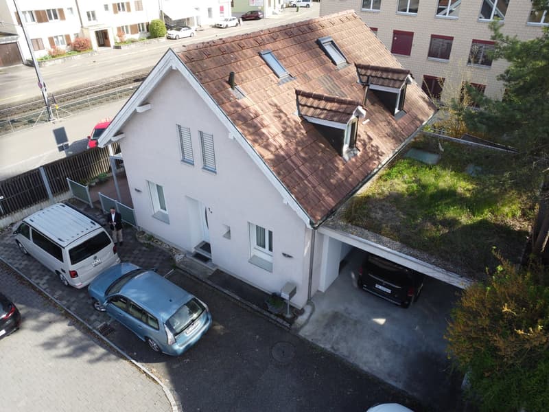 Detached single-family house in a central location in Münchenstein (13)