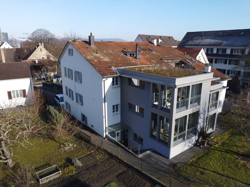 Maison d'habitation dans le centre historique du village avec beaucoup de potentiel (6)