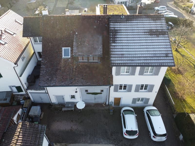 Maison d'habitation dans le centre historique du village avec beaucoup de potentiel (12)