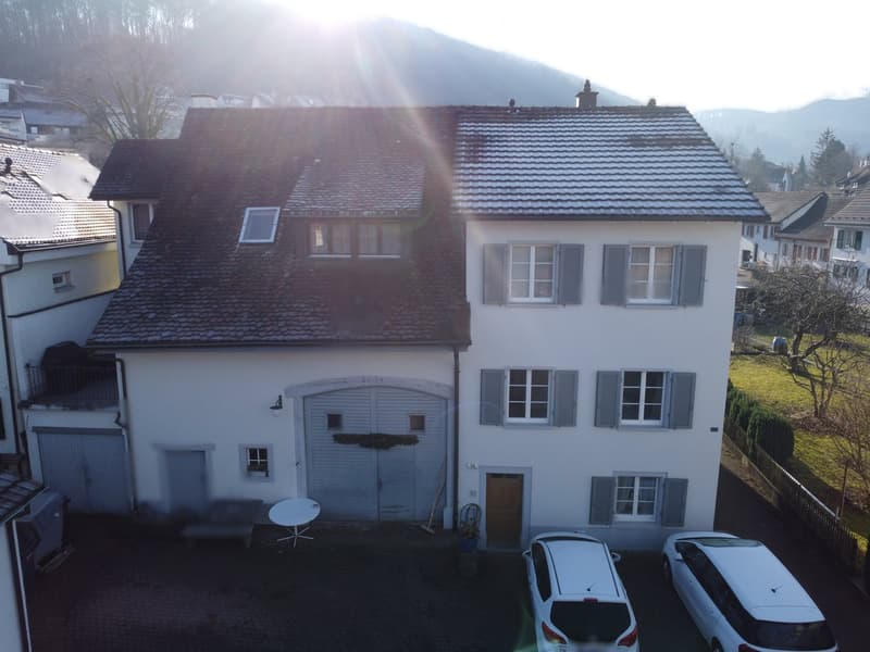 Maison d'habitation dans le centre historique du village avec beaucoup de potentiel (3)
