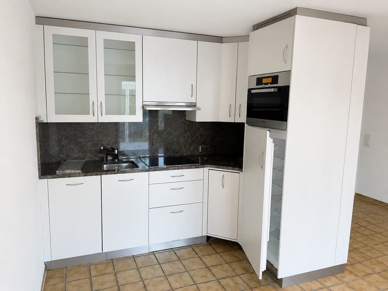 Charming 2.5-room ground-floor apartment in Pratteln – available from October 2026 (2)