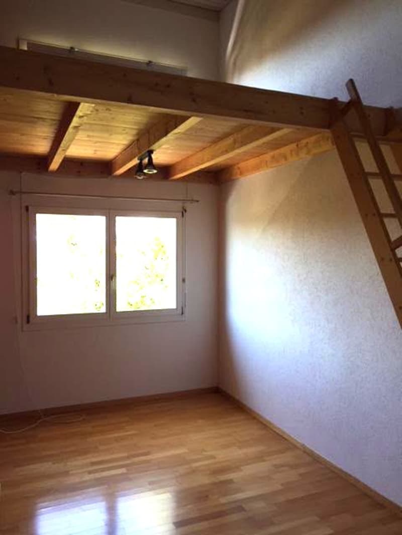 Charmante 4.5-Zimmer-Maisonette-Wohnung in Düdingen (14)