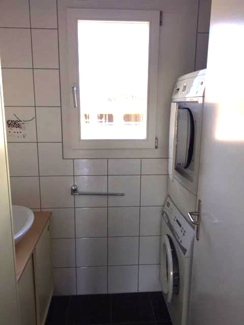 Charmante 4.5-Zimmer-Maisonette-Wohnung in Düdingen (11)