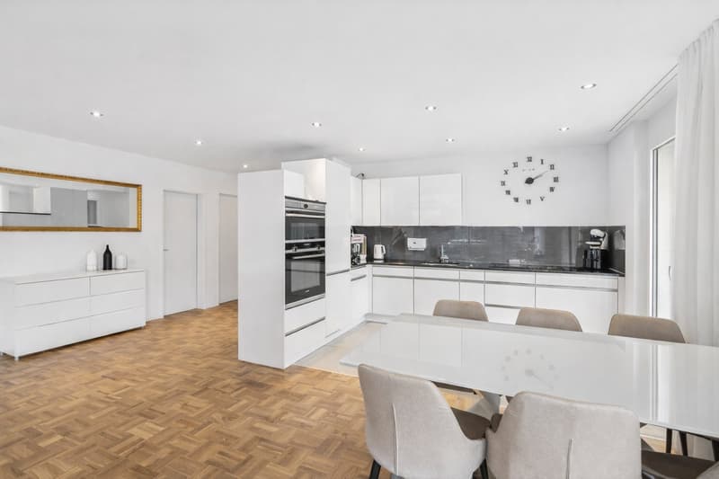Modern 5.5 room attic apartment in Herisau (4)