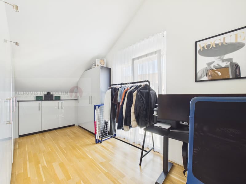 Charming 4.5-room attic apartment in Gebenstorf AG (19)