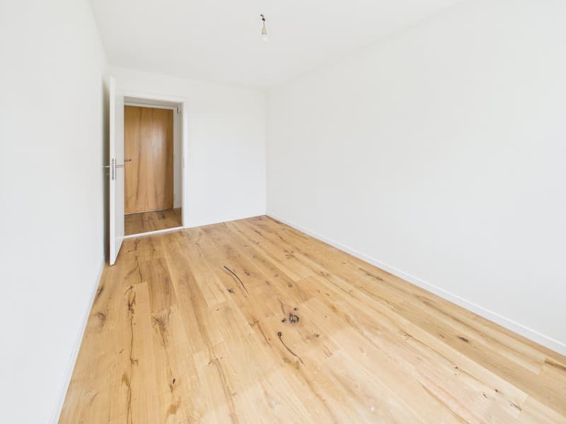 Charmante 4.5-Zimmer-Wohnung mit gemeinschafts Pool in Gebenstorf – sofort verfügbar! (10)