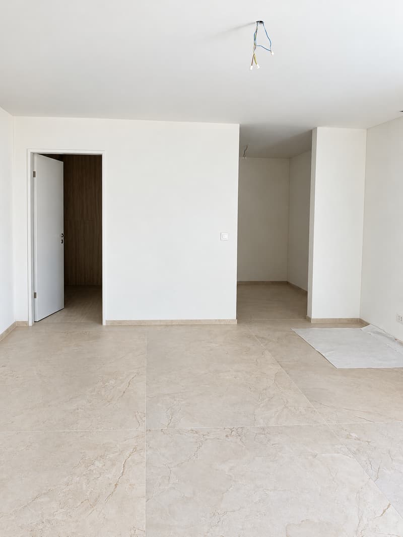 Exklusive 4.5-Zimmer-Terrassenwohnung mit Weitsicht und ultraluxuriösem Ausbau (13)