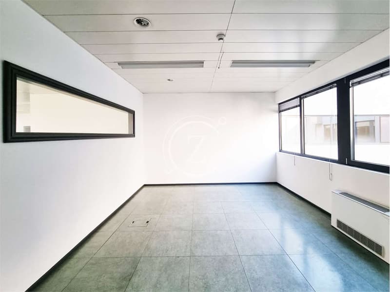 Nous louons un local administratif de 272,25 m² (4)