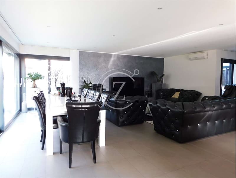 Moderna casa con piscina a Bedano (7)
