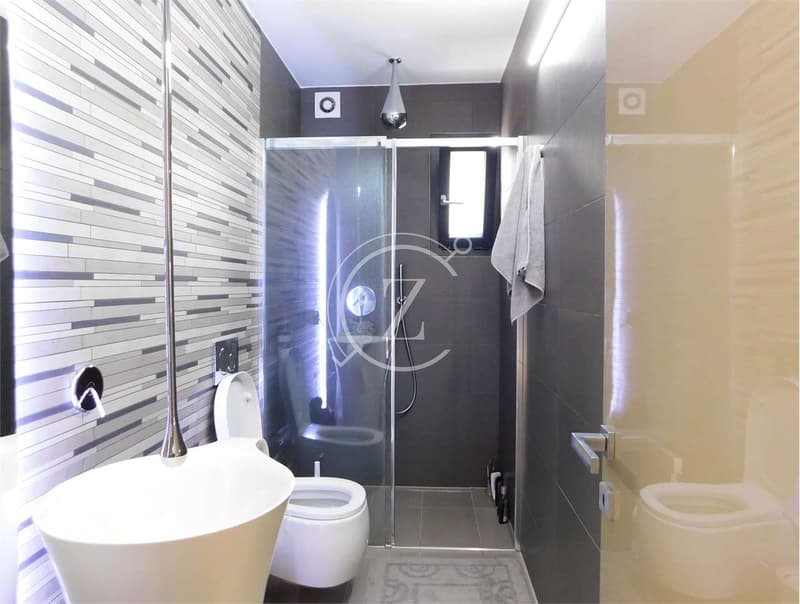 Moderna casa con piscina a Bedano (9)