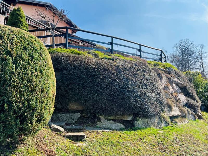 Villa for sale in Marchirolo (5)